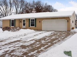 7411 Isleton Ave S, Cottage Grove, MN 55016