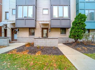 1457 Lindazzo Ave, Cleveland, OH 44114