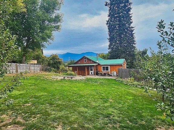 3rd image of 6733 Chippewa Dr