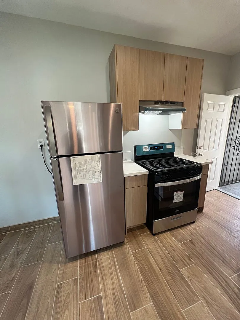 4145 Garthwaite Ave Llc — Photo 2