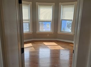 476 Brooks St #16138422, Bridgeport, CT 06608