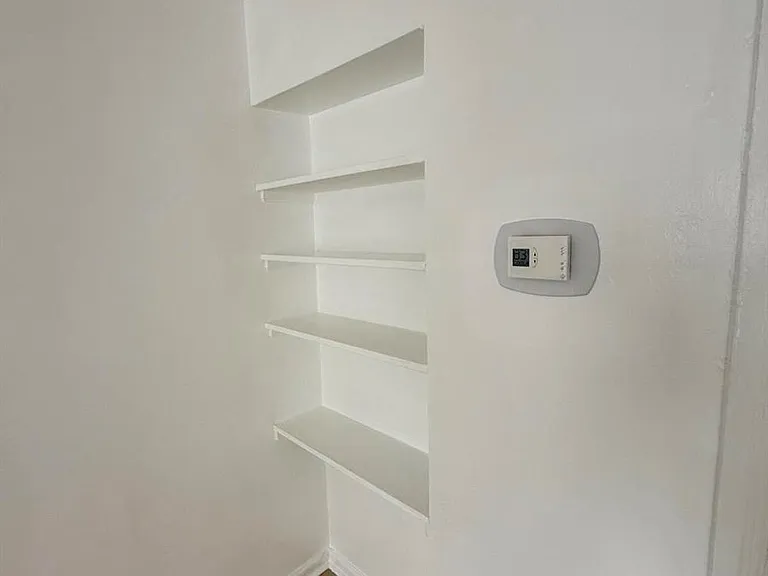 220 Walton Blvd #2 — Photo 7