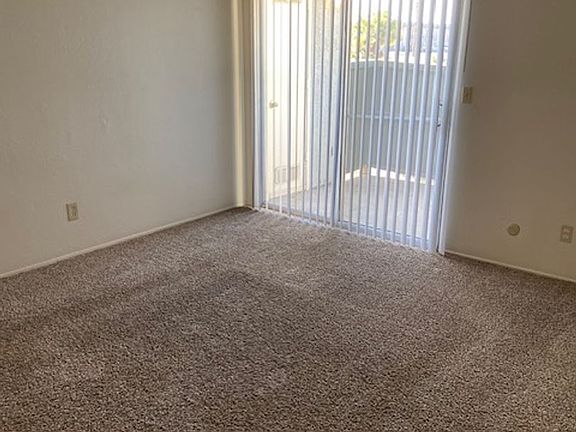 4th image of 3900 El Potrero Ln #3