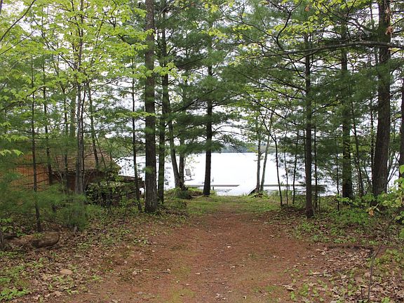 2nd image of 1051 S Gunlock Lake Ln