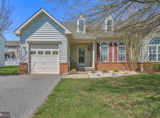 12 Brighton St, Ocean View, DE 19970