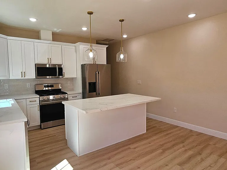 1515 Monica Ct #A — Photo 8