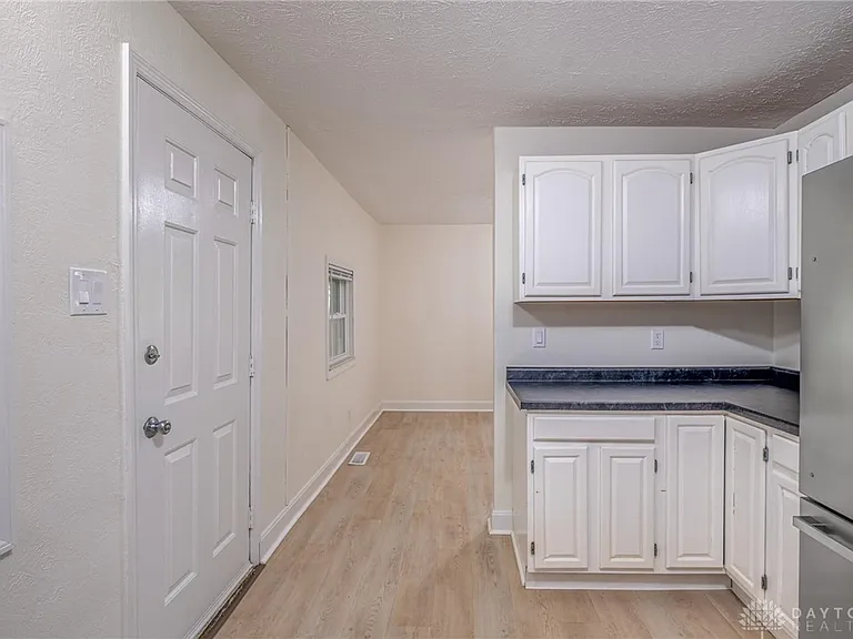 4400-4402 Pinebrook Ct #4402 — Photo 8