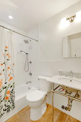 Sold by Compass | media 6