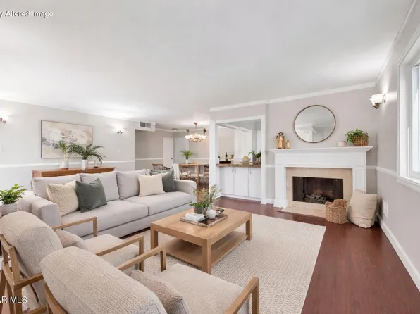 12955 Riverside Dr APT 307, Sherman Oaks, CA 91423