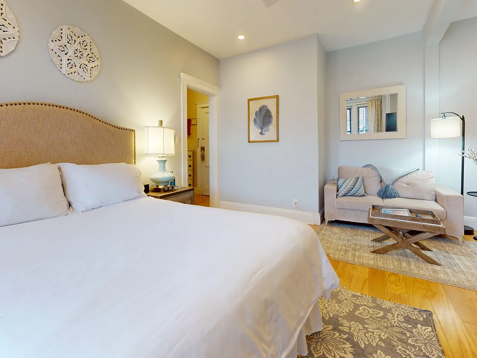 Studio, 1.0 bath, 400 sqft, $3,390 — Photo 3