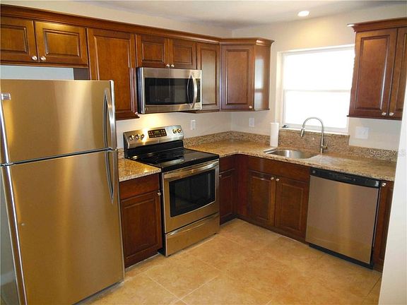 4th image of 7100 Dartmouth Ave N APT 2