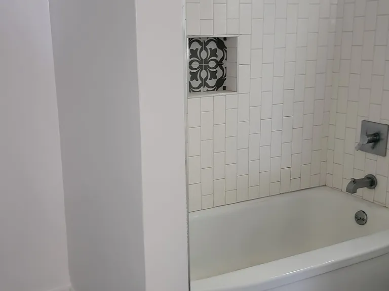 921 15th St #5A — Photo 1