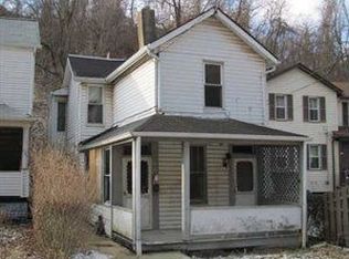 1624 Greensprings Ave, West Mifflin, PA 15122