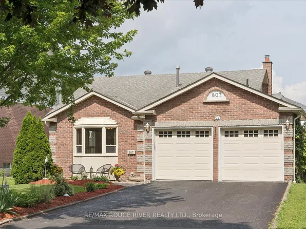 807 Red Maple Ct, Whitby, ON L1N 7V7