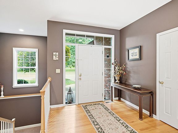 4th image of 1808 Muirfield Dr