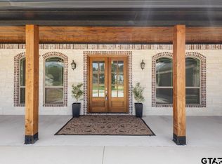 89 Ryder Cup Trl, Lindale, TX 75771
