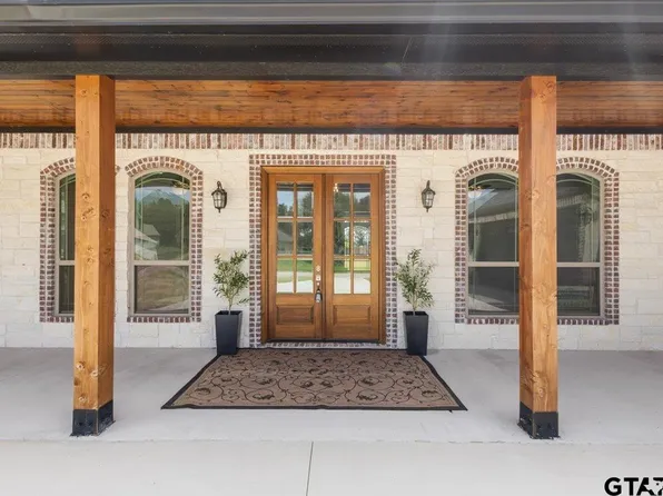 89 Ryder Cup Trl, Lindale, TX 75771