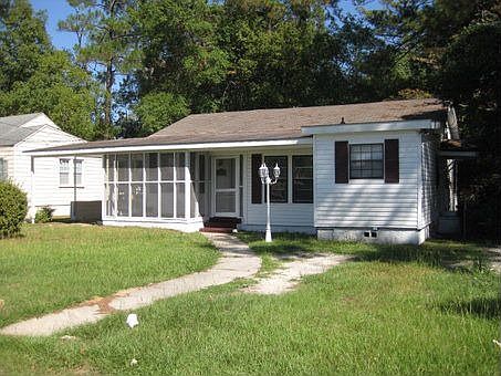 1st image of 1811 Marion St