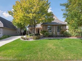 4580 Leblanc Ct, Brighton, MI
