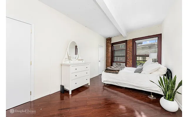 Rented by Douglas Elliman | media 3