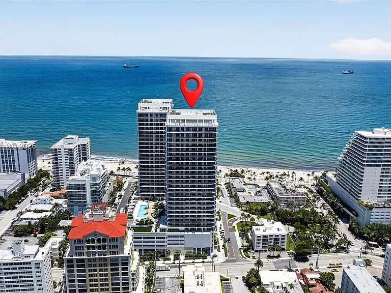 153 N Seabreeze Blvd #703 — Photo 35