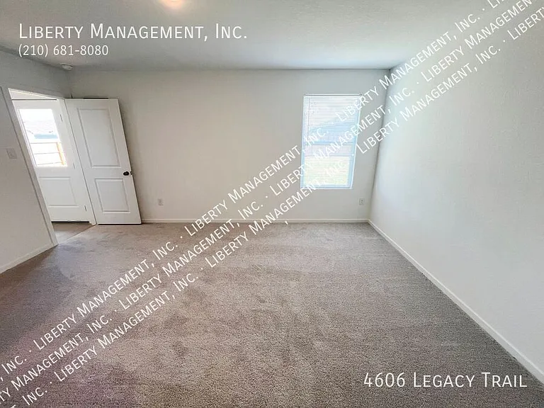 4606 Legacy Point — Photo 26
