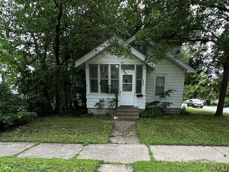 1st image of 2228 Madison St NE