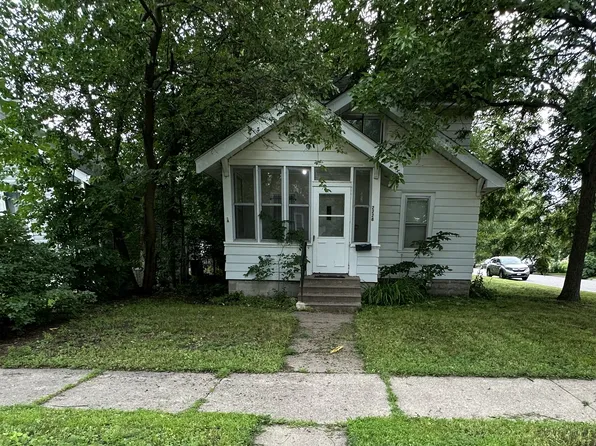 2228 Madison St NE, Minneapolis, MN 55418