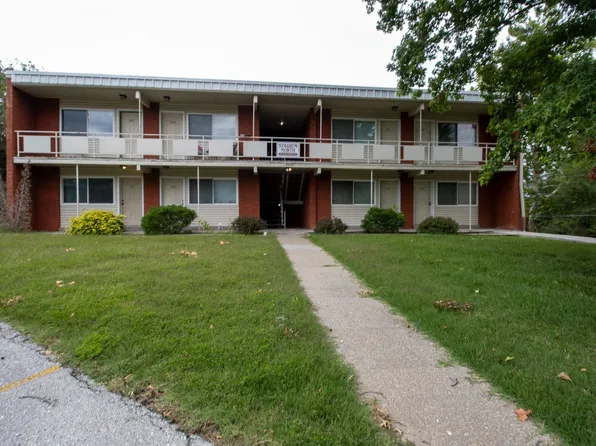 2209 Stadium North Apartments