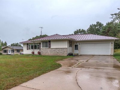 N2711 Hill St Waupaca Wi 54981 Zillow