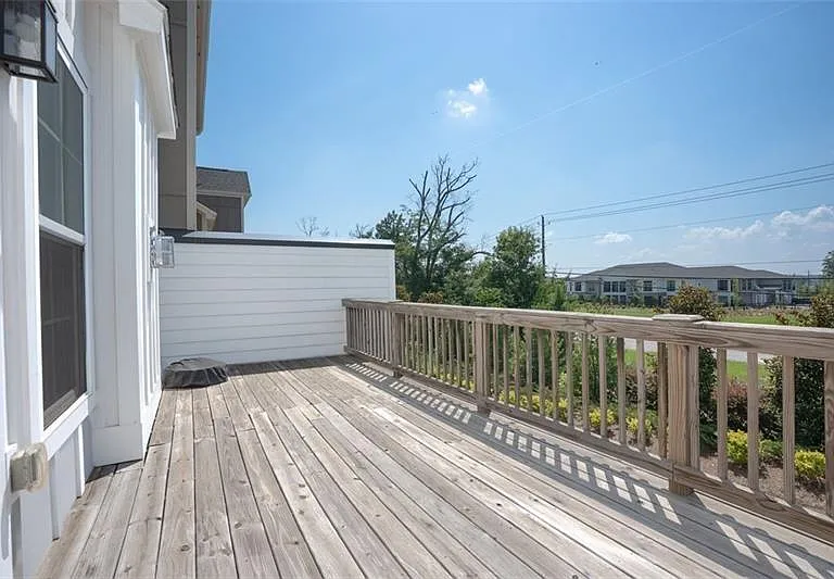 1059 Caruso Dr — Photo 12