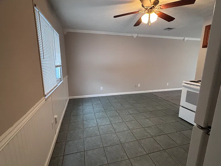 4003 Carlton Ave — Photo 10