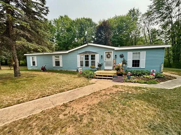 8464 E Fifteen Mile Rd, Paris, MI 49338