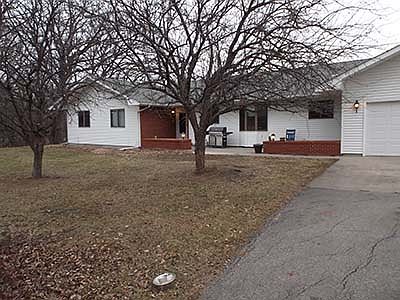 1st image of 746 70th Ave N