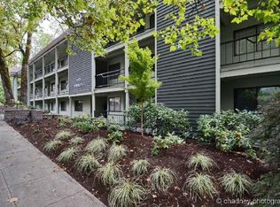 4926 S Corbett Ave APT 107, Portland, OR 97239