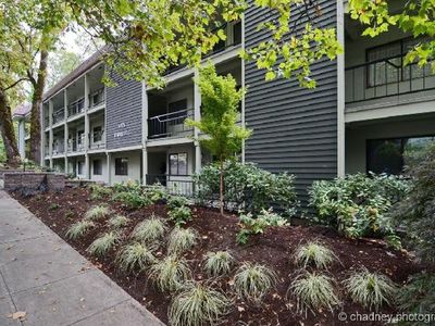 4926 S Corbett Ave APT 107, Portland, OR, 97239