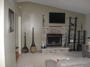 5524 44th Ave NW, Rochester, MN 55901