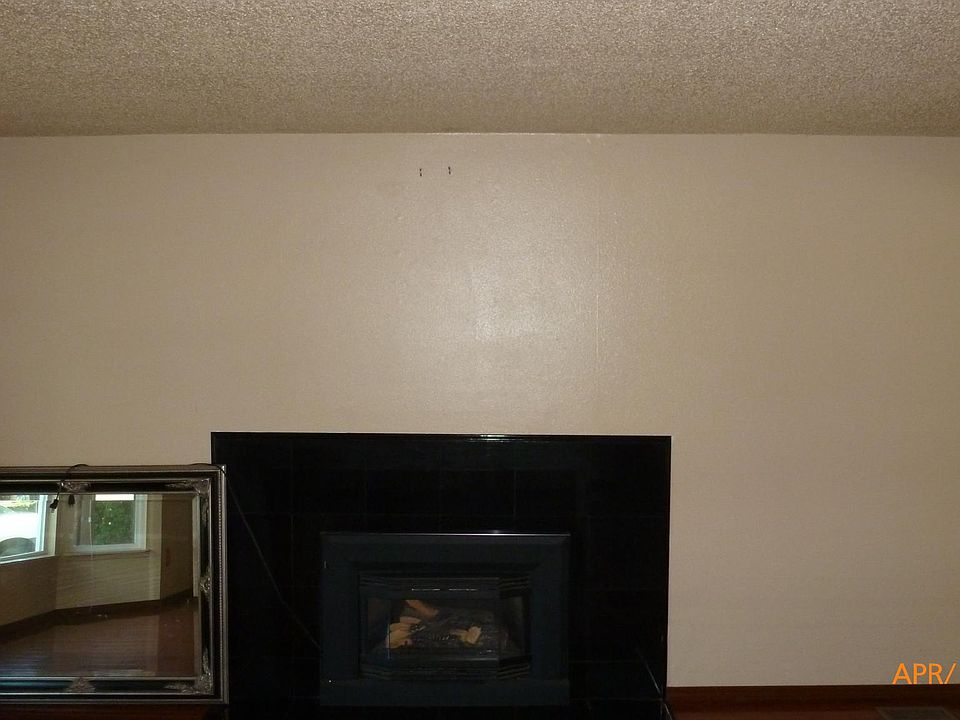 1st image of 7880 Oxbow Ave NE
