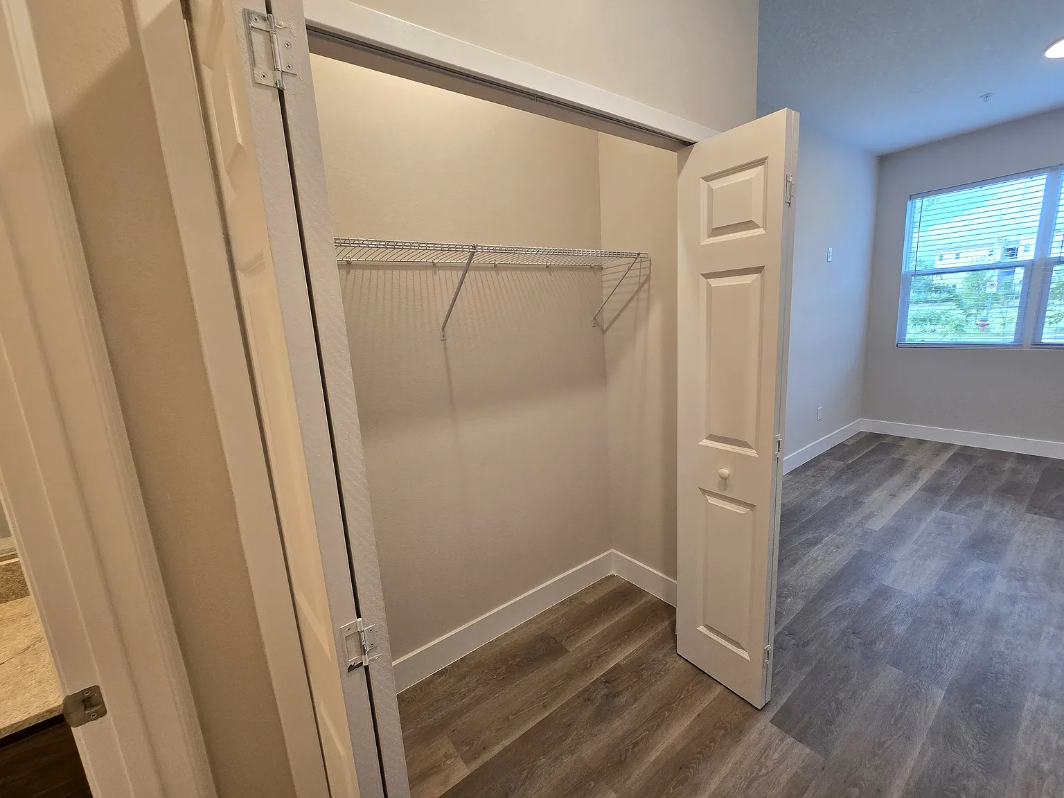 2 bed, 1250 sqft, $1,495 — Photo 3