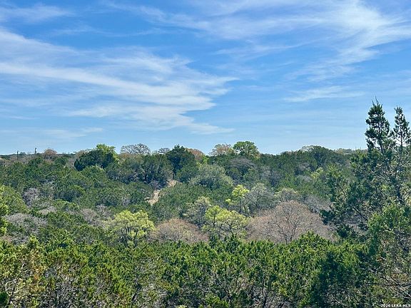 3rd image of 107 Camp Alzafar