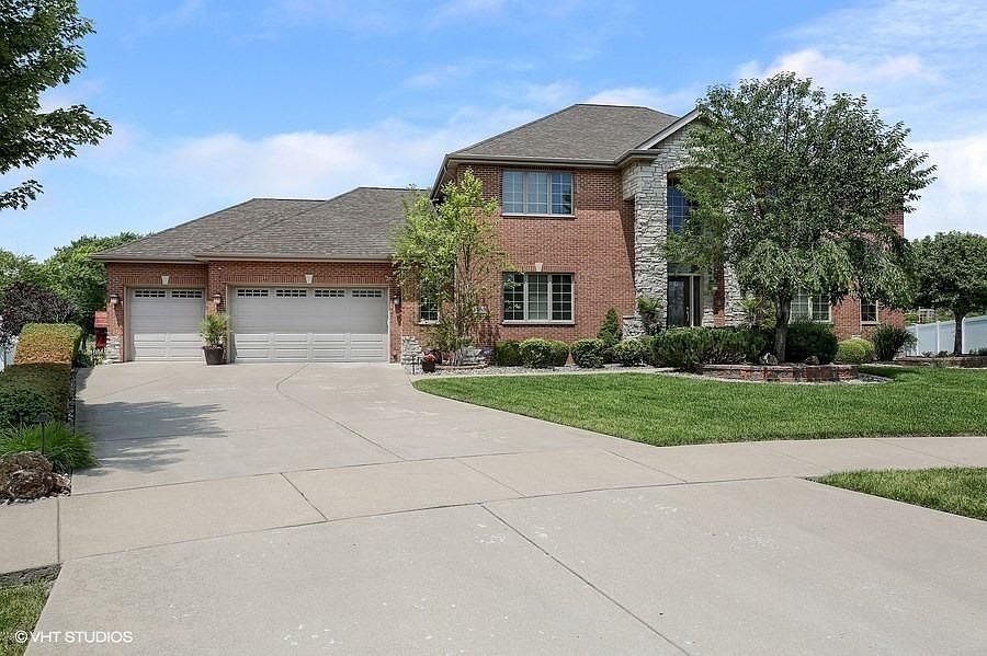 1st image of 3460 Orchid Dr