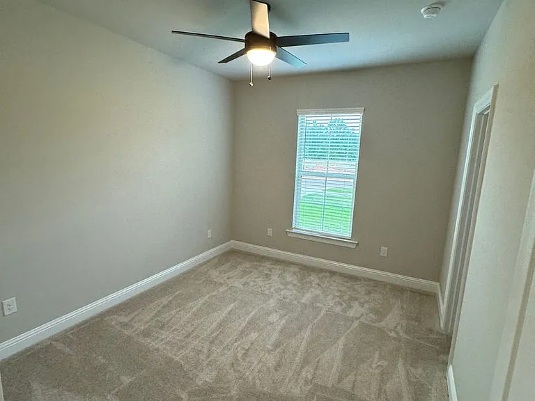607 Cabernet Ct — Photo 17