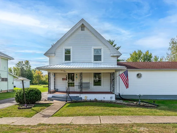 1715 Ontario Ave, Savanna, IL 61074