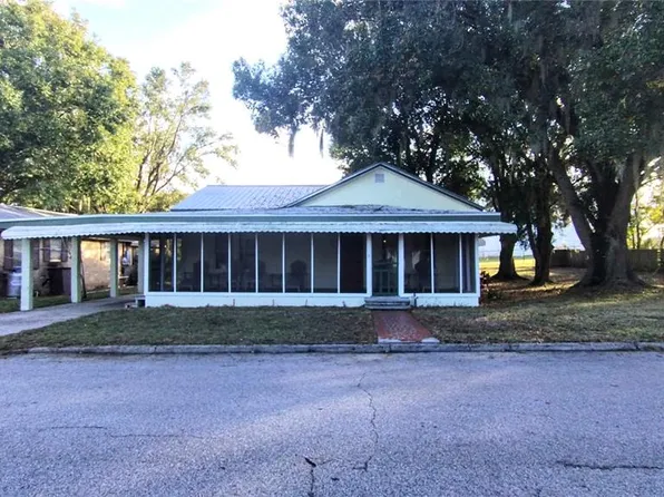 20 E 3rd St, Frostproof, FL 33843