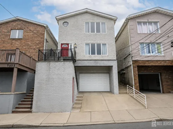 7010 Grand Ave, North Bergen, NJ 07047