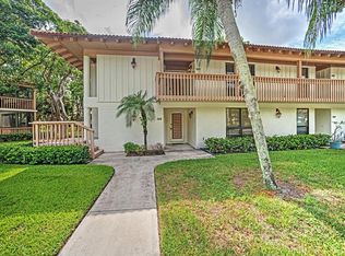 135 Brackenwood Rd, Palm Beach Gardens, FL 33418