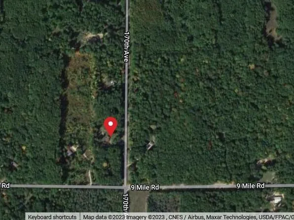 9083 170th Ave, Reed City, MI 49677