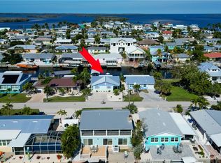 2698 Geary St, Matlacha, FL 33993