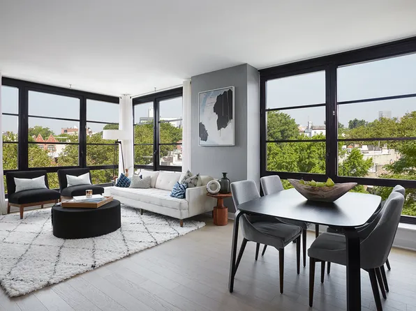 365 Bond Street image 1 of 12