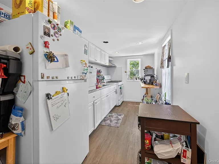 28 Academy Ave #2 — Photo 19